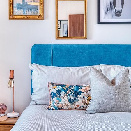 Gorgeous 1-Bed City Apartment, Sleeps 4 Worcester Ngoại thất bức ảnh